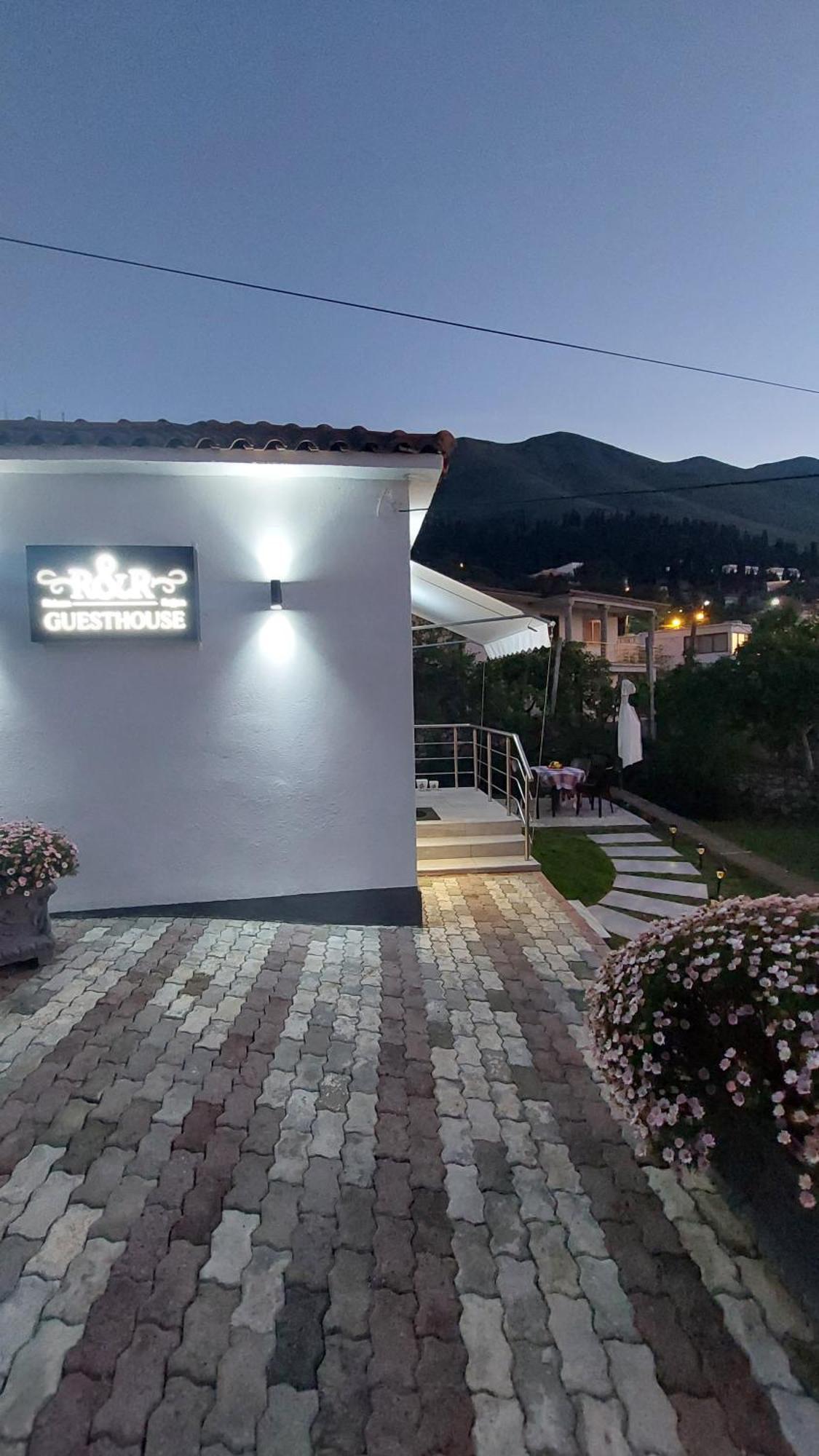 R&R Gesthouse 호텔 Široka 외부 사진